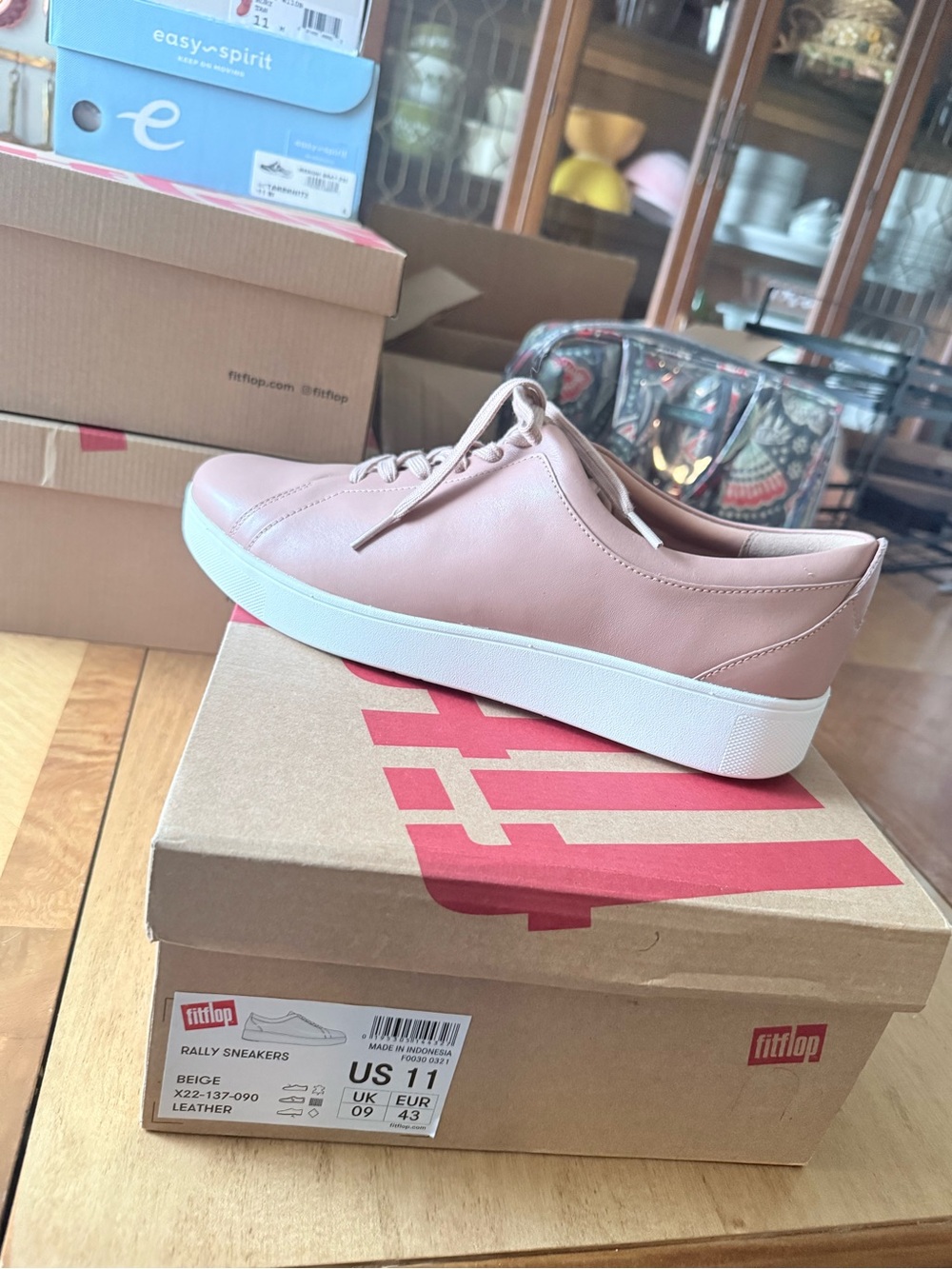 FitFlop Women’s Beige (Pinkish) Leather Sneakers - Casual Comfort